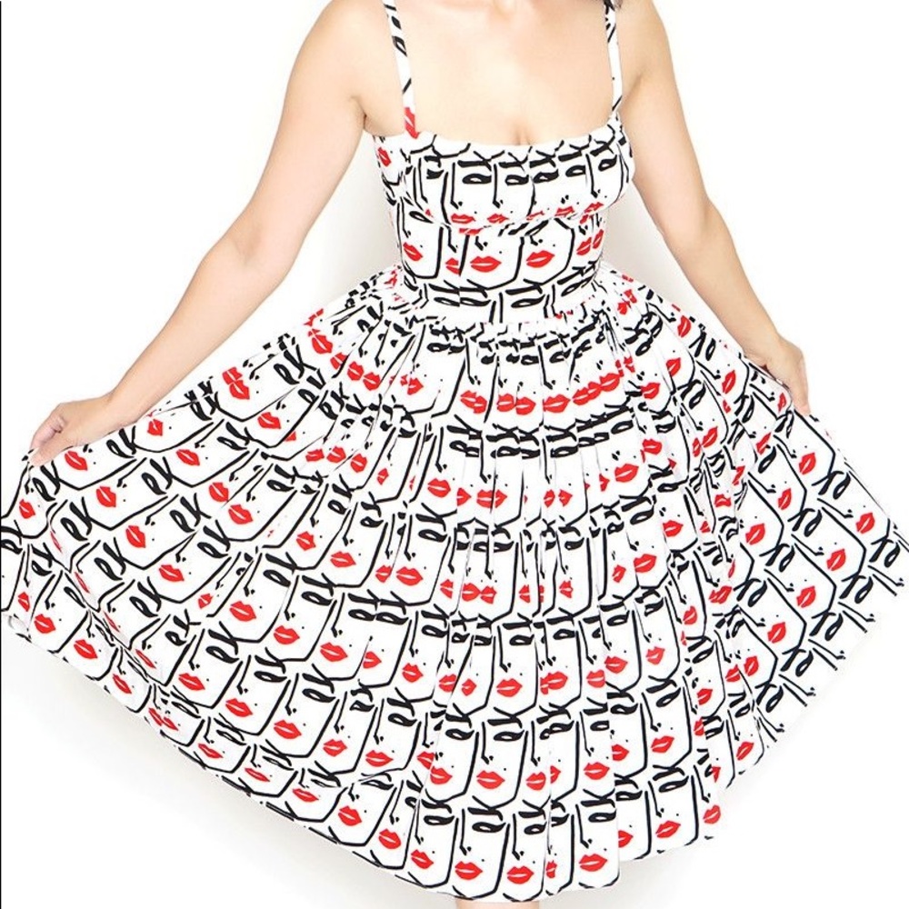 Bernie Dexter 2X Paris Wink Dress